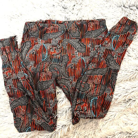 Vintage Y2K LuLaRoe Paisley Patterned Leggings- Tall and Curvy - Picture 2 of 4